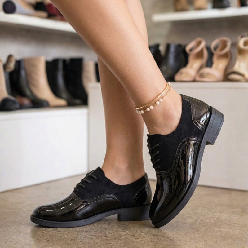 Mocasines Elegantes de Charol Negro Mujer - Caja de 12 Pares