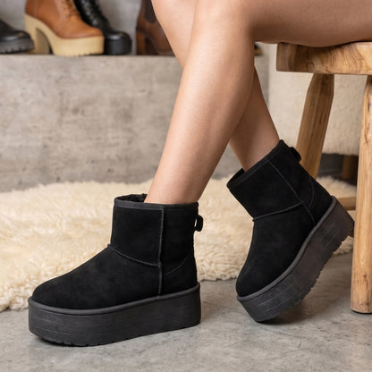 Bota Tipo UGG Con Plataforma Gruesa de Chiporro Negro - Caja de 12 Pares