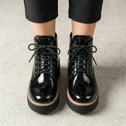 Botines Charol Negro con Plataforma y Cordones - Caja de 6 Pares