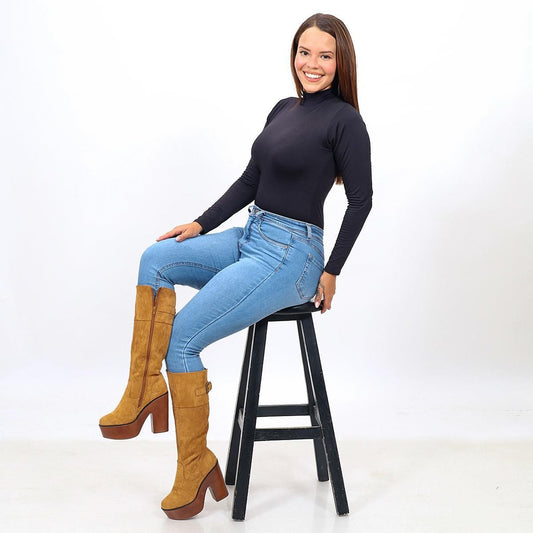 Botines de Gamuza Taco Madera Camel - Caja de 12 Pares