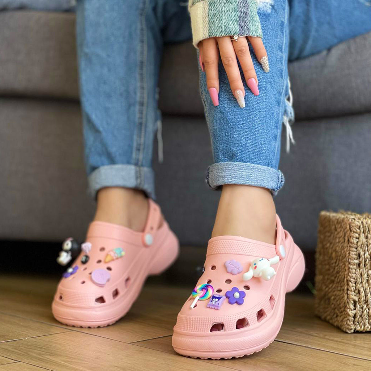 Suecos Estilo Crocs DD02 - Caja de 24 Pares