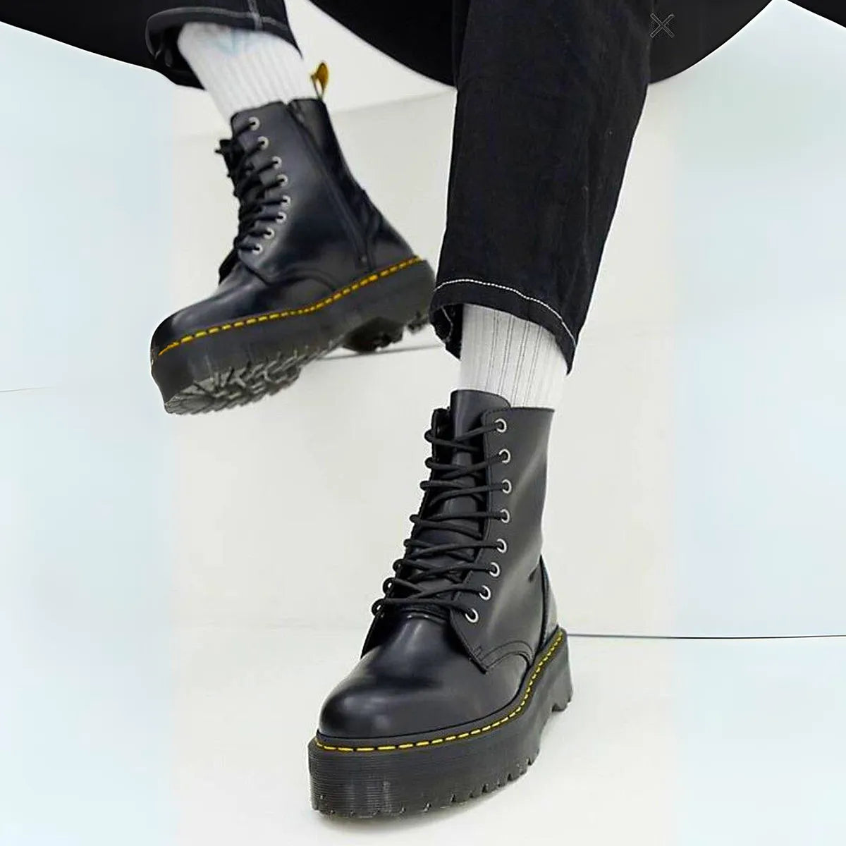 Botines Estilo D Marten's Plataforma Hombre E-Cuero Negro - Caja de 12 Pares
