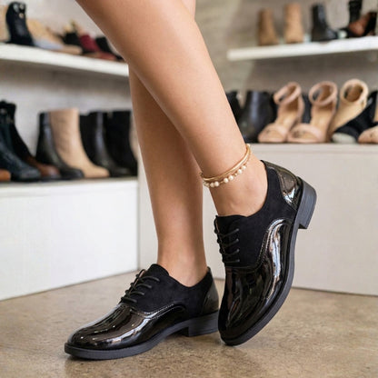 Mocasines Elegantes de Charol Negro Mujer - Caja de 12 Pares