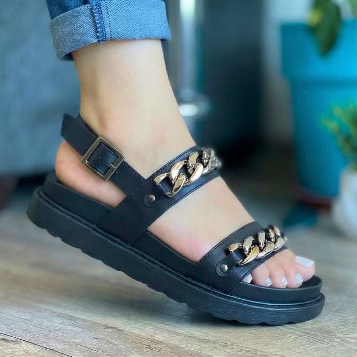 Sandalias Bajas de Cadenas Metálicas Negro - Caja de 12 Pares